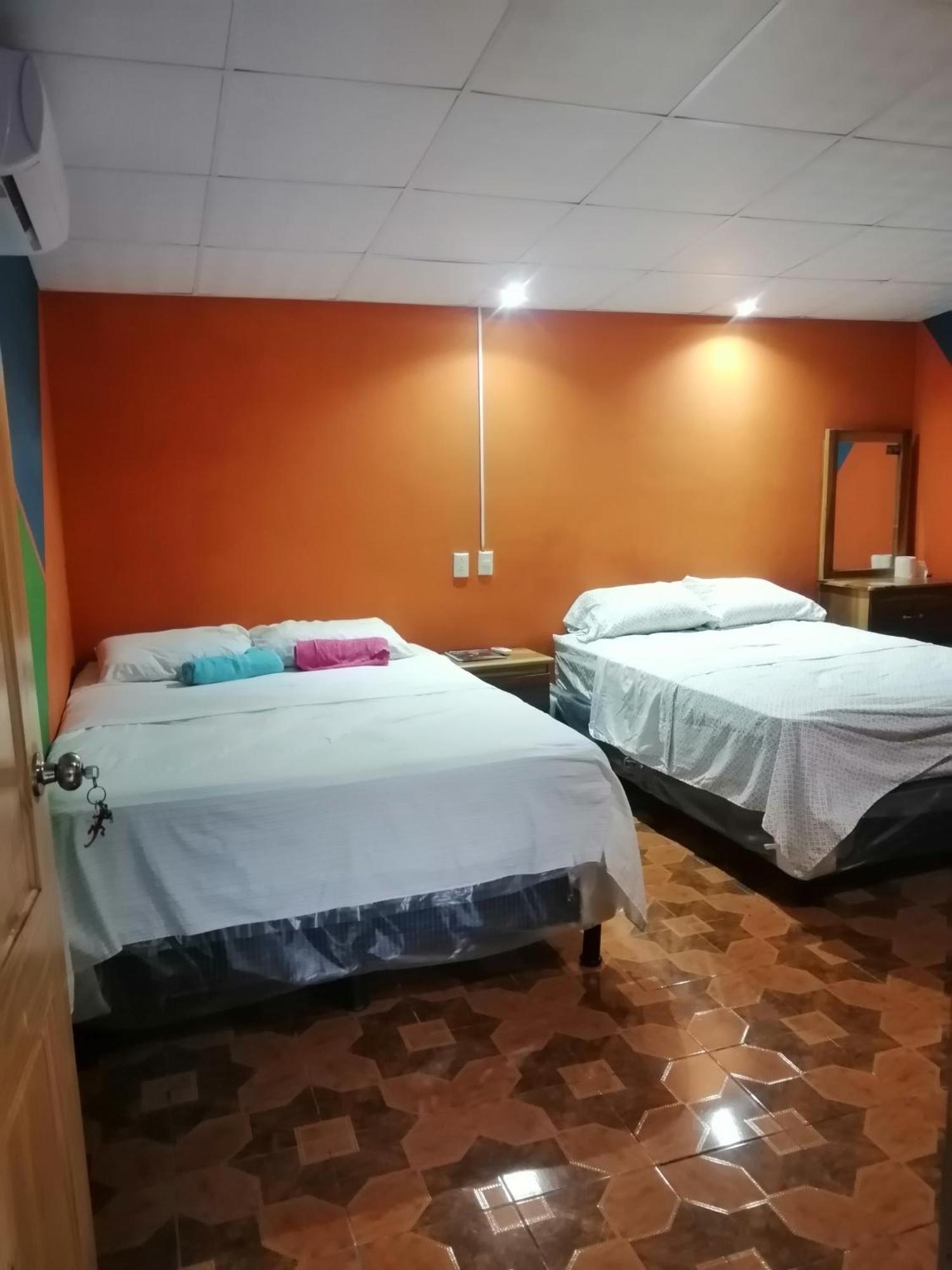 Hostal Nina Oly Tamanique Pokoj fotografie